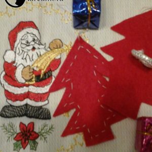 tutorial de costura_arbolitos de navidad en fieltro